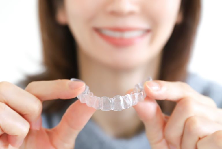 保定期間（後戻り防止）